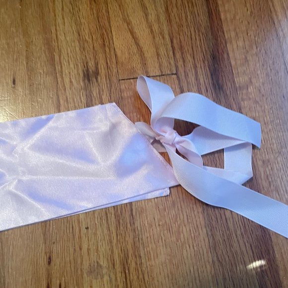 Pink bride to be sash - Picture 3 of 3